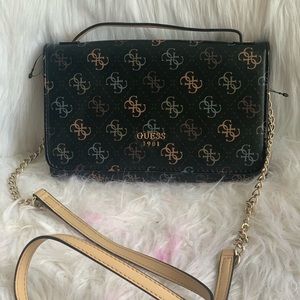 Guess purse